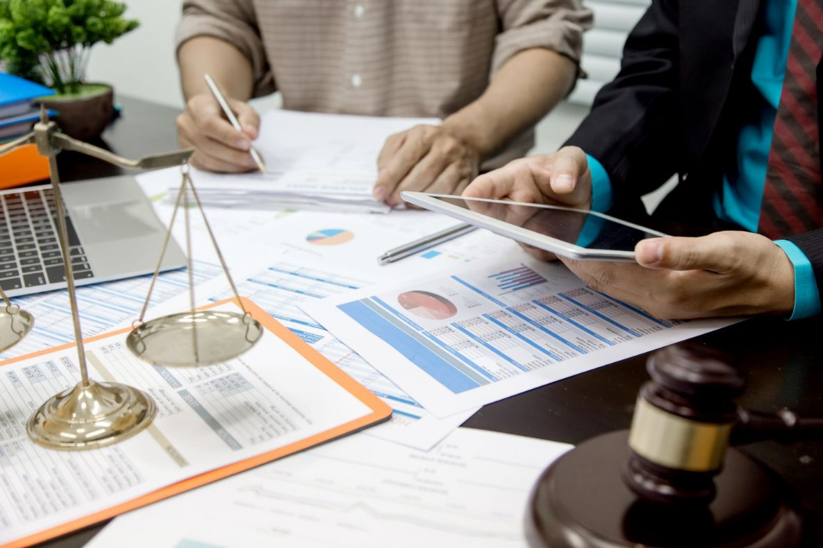 Read more about the article 7 Benefits of Compliance Audits to Protect Your Business from Penalties